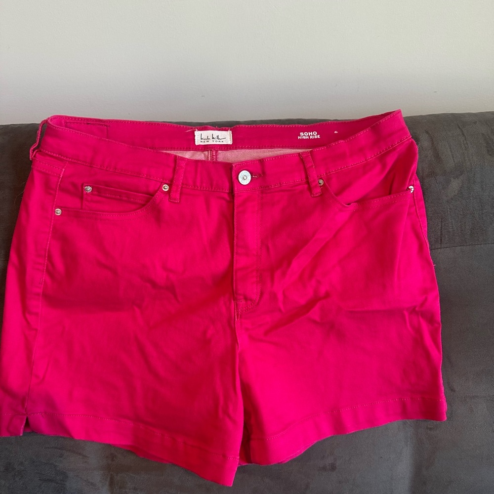 Nicole Miller Women's Pink Shorts size 12